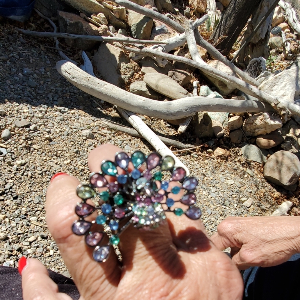 Beautiful crystal ring - Picture 2 of 3